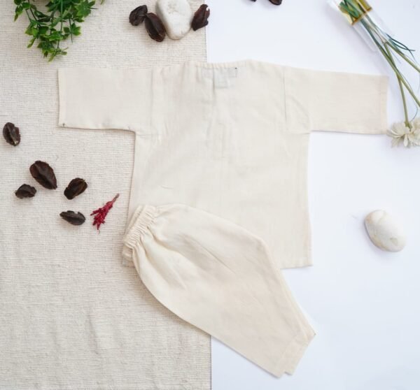 Hand Embroidered Off White Kurta Shalwar With Khari - view 3