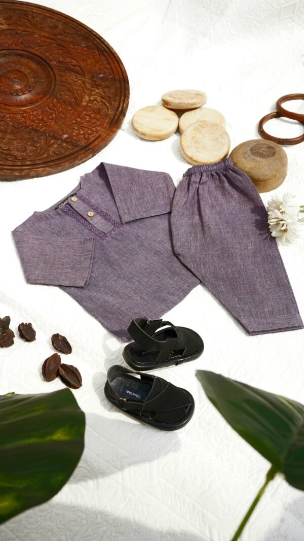Plum Tarkashi Kurta Shalwar With Peshawari Chappal - view 5